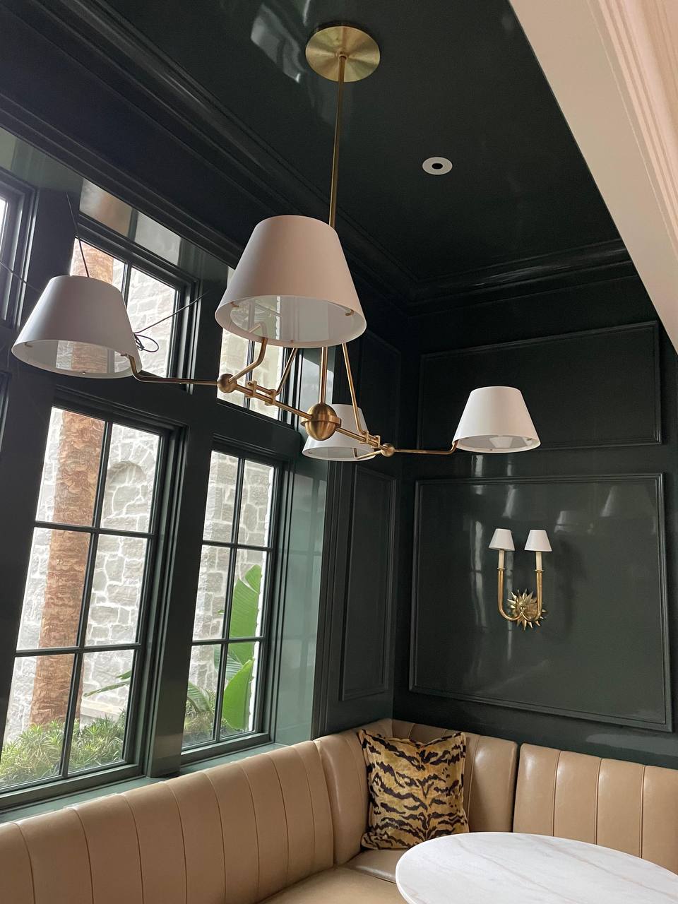 Lacquered Wall Detail
